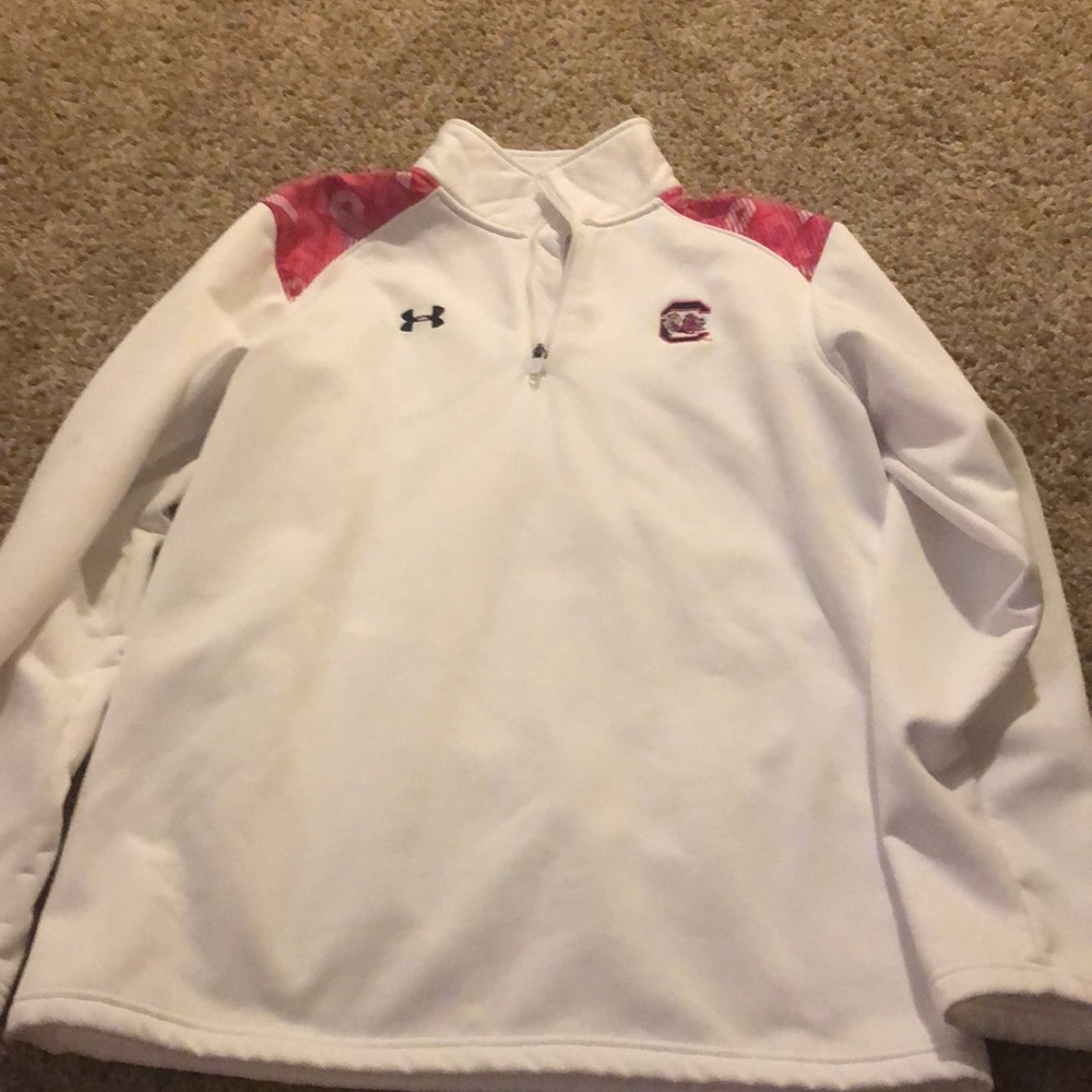 Under armor size S hoodie